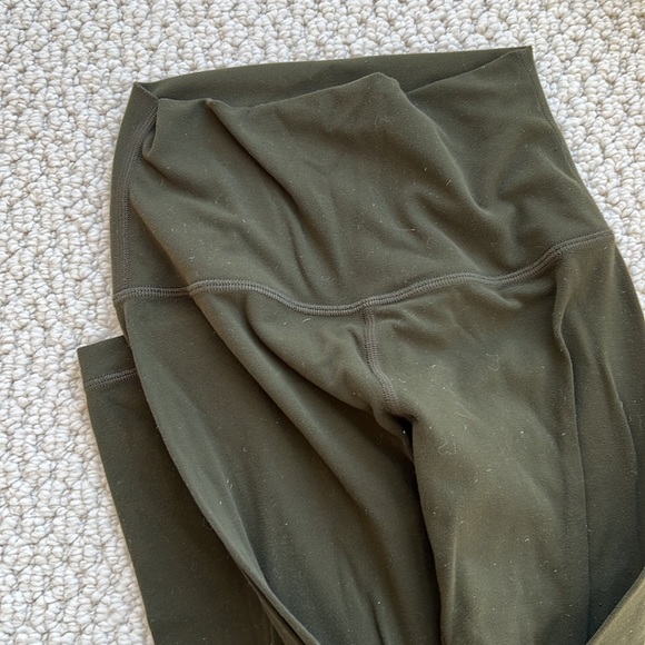 LULULEMON - Picture 2 of 2